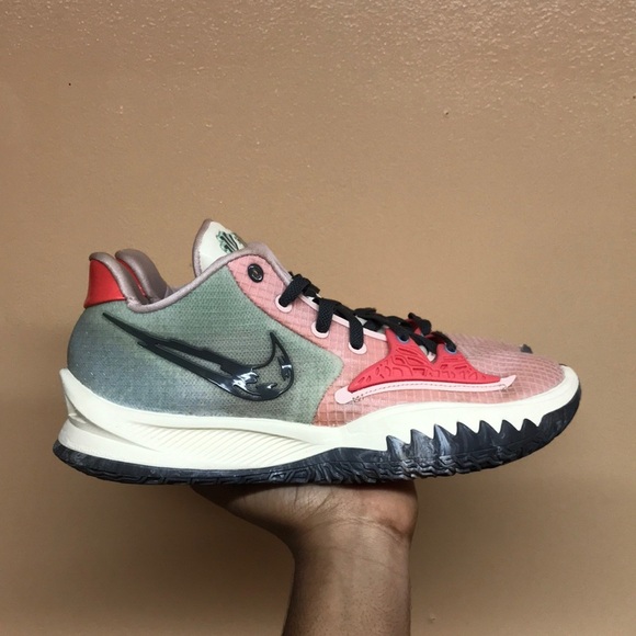 Nike Other - Nike Kyrie 4 Low “Pale Coral”